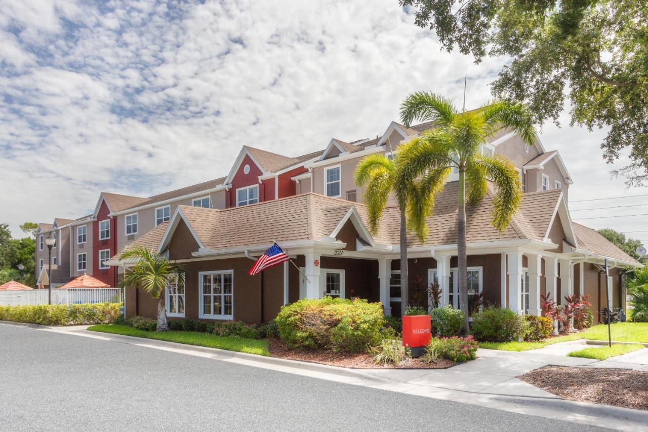 Towneplace Suites By Marriott St. Petersburg Clearwater Exterior photo